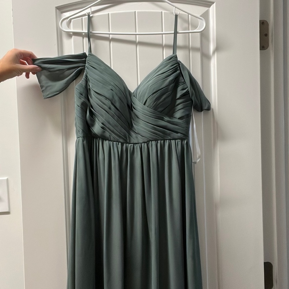 Eucalyptus Lily Chiffon dress size 4 but altered to fit sizes 4-6!
